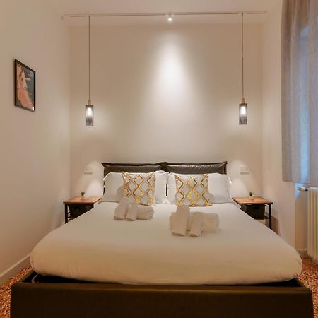 M&M Apartment Bologna Luaran gambar