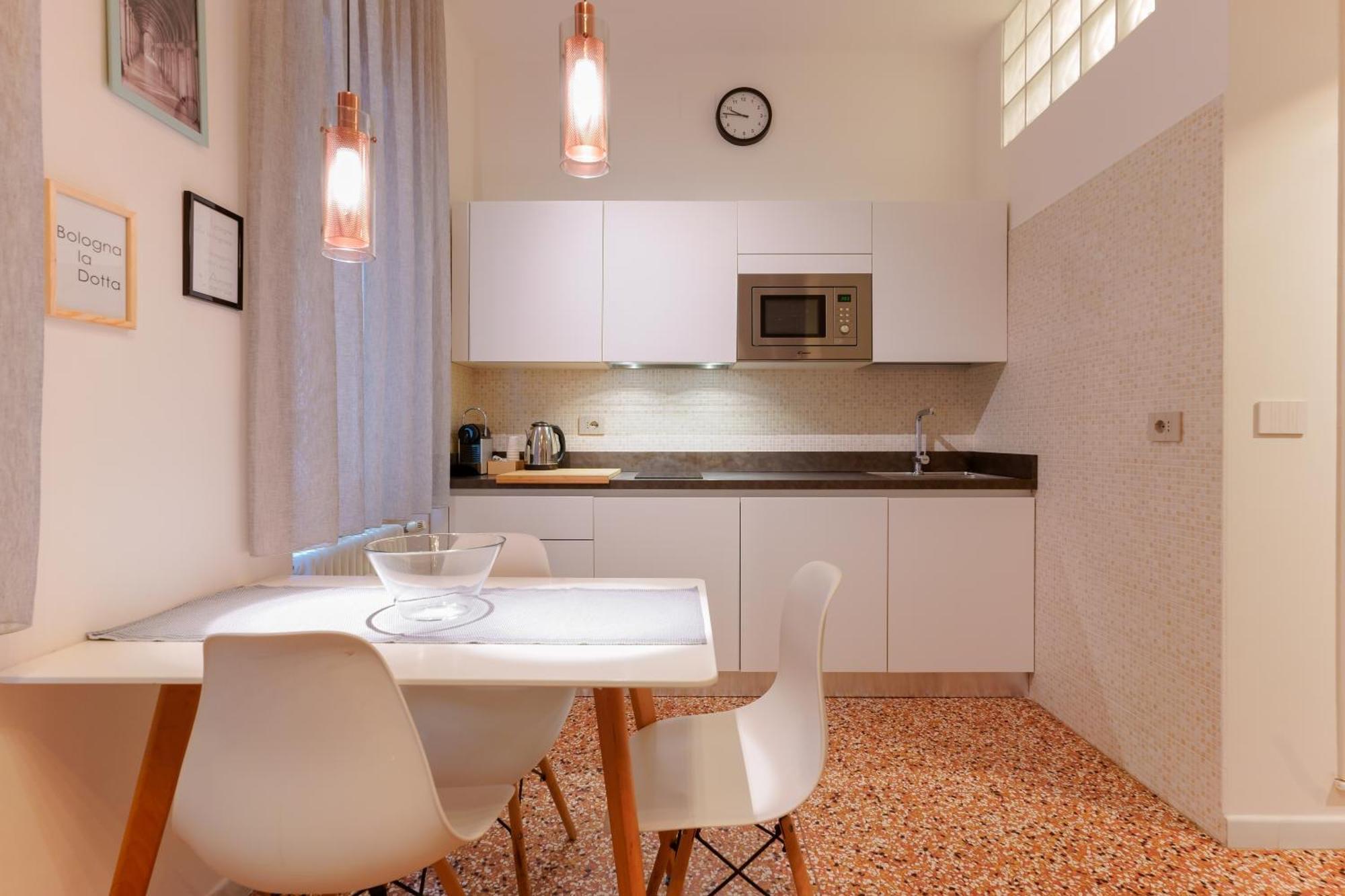 M&M Apartment Bologna Luaran gambar