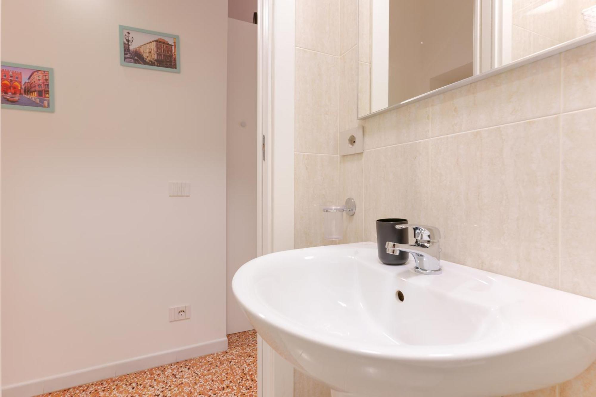 M&M Apartment Bologna Luaran gambar
