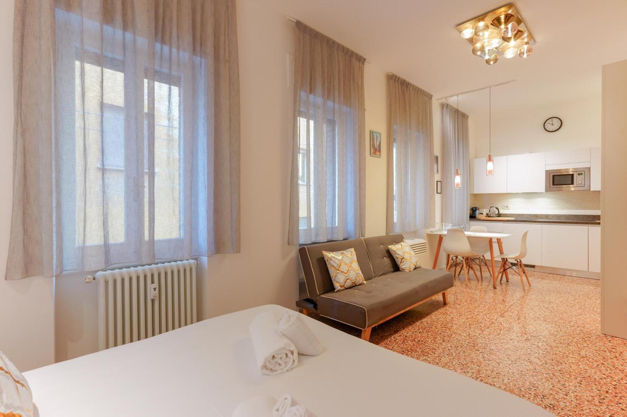 M&M Apartment Bologna Luaran gambar